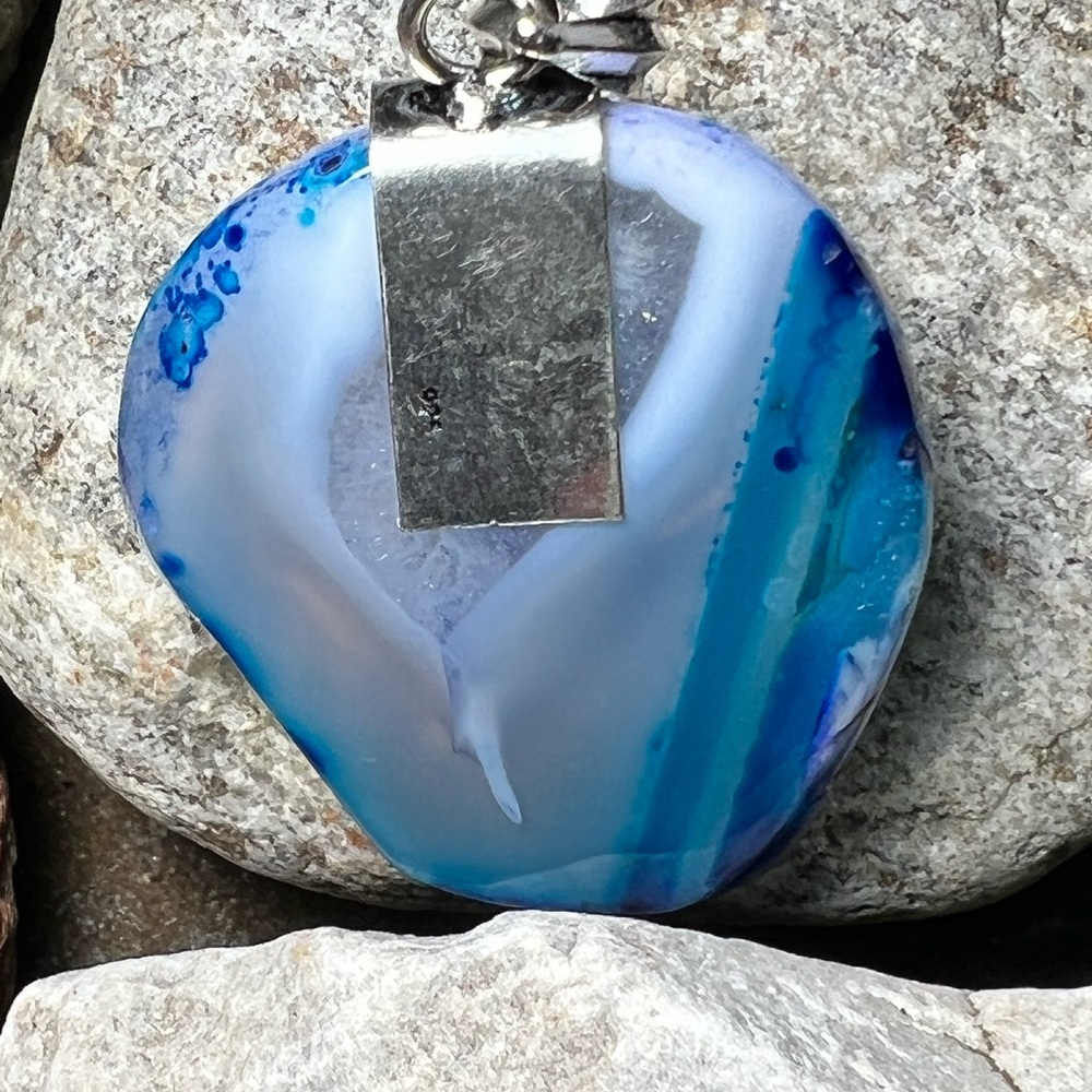 Solar agate & amethyst pendant - Picture 3 of 5